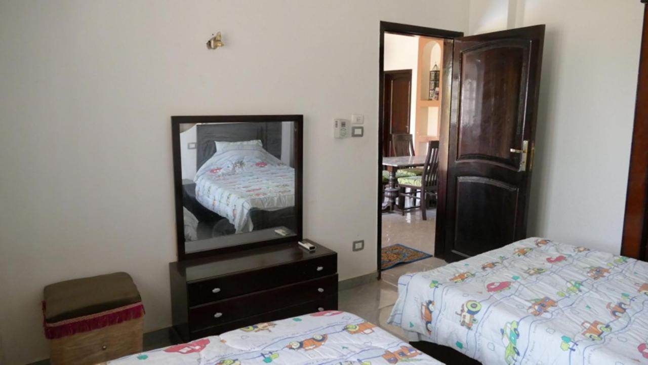 Mama Africa Luxor Aparthotel Exteriör bild